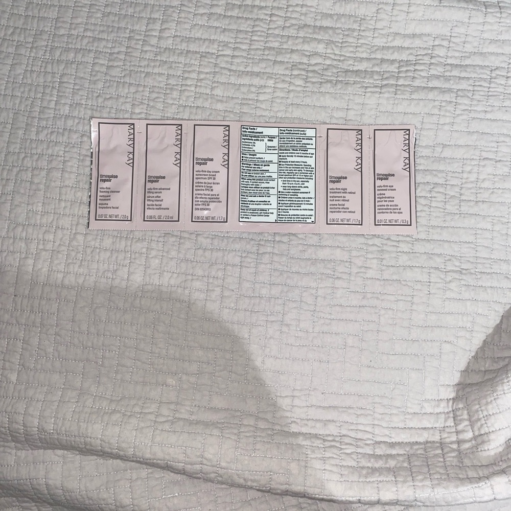 Mary Kay Timewise Repair Volu Firm Sample set skincare set